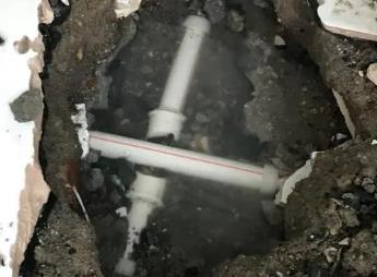 中江阳台漏水维修公司为您分享楼上楼下漏水怎么处理